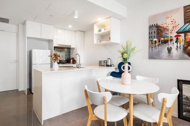 21507/28 Merivale Street, QLD 4101