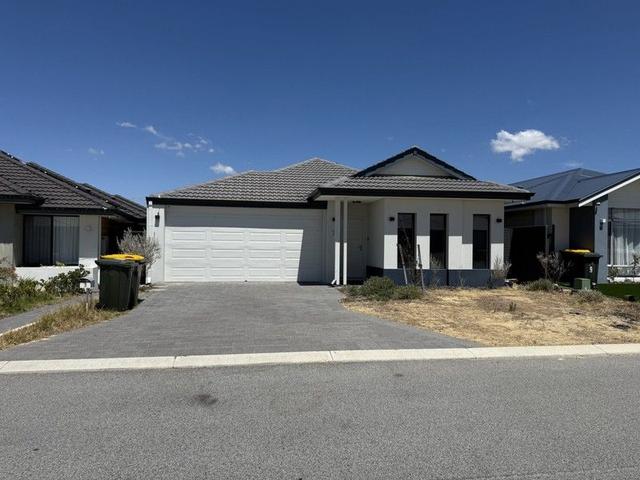 7 Oldfield Chase, WA 6055