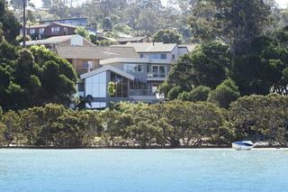 Waterfront (2012-08-30)