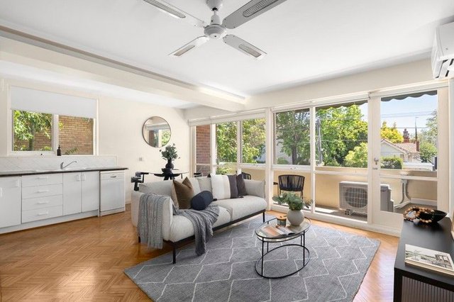 1/76 Mathoura Road, VIC 3142