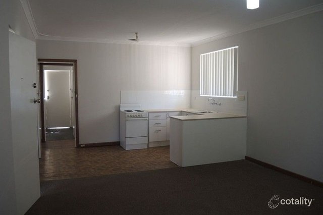 37B Culloton Crescent, WA 6061