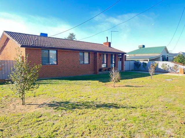 25 Victoria Street, NSW 2643