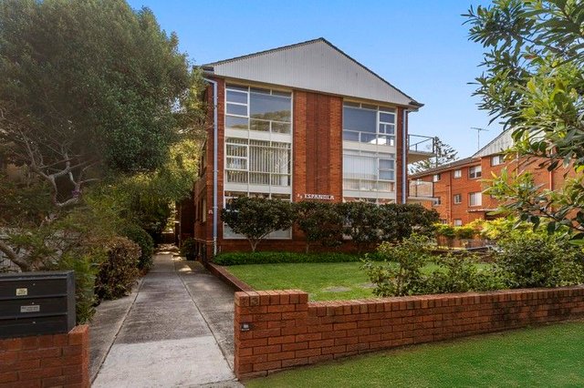 2/23 Gosport  Street, NSW 2230