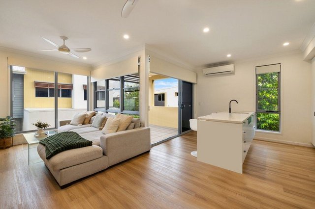 24/3031 The Boulevard, QLD 4211