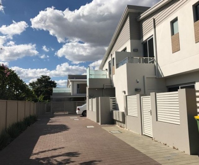 1/173 Kooyong Road, WA 6103