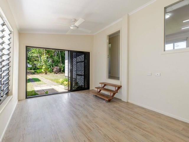 26 Esplanade, QLD 4873
