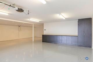 Garage (2015-10-14)