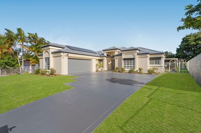 24 Clipper Boulevard, QLD 4226