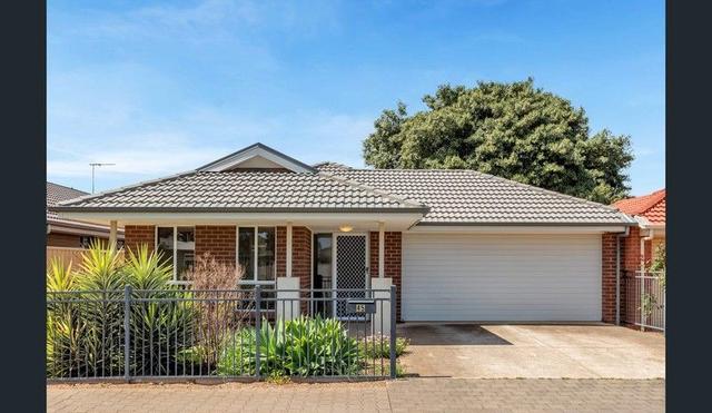 45 Small Crescent, SA 5114