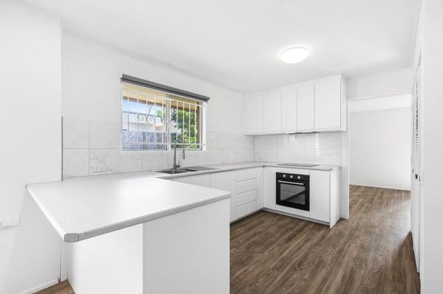 2 Kumbari St, QLD 4500