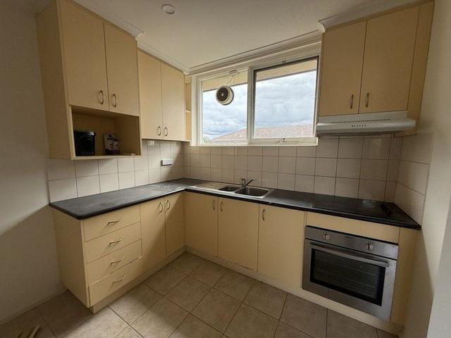 8/147 Glen Huntly Road, VIC 3184