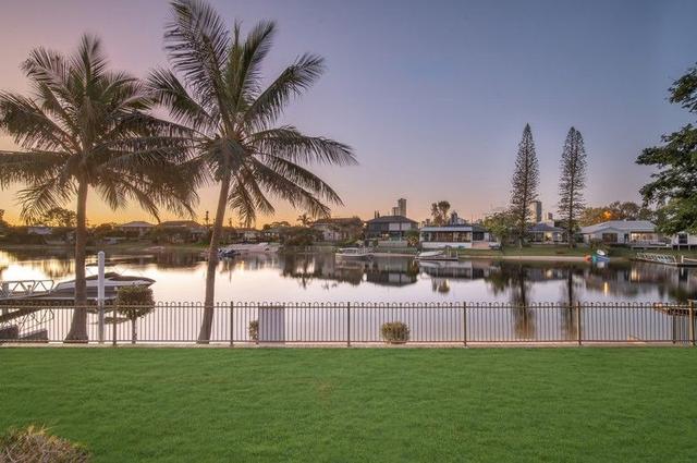 16 Weatherly  Avenue, QLD 4218