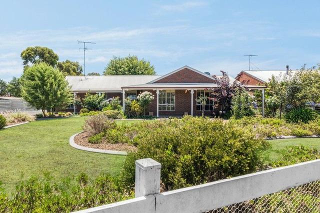 69 Earl Crescent, VIC 3331