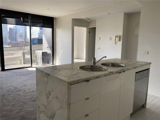 1404/18 Waterview Walk, VIC 3008