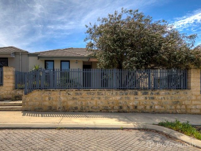 47 Santapola Approach, WA 6038