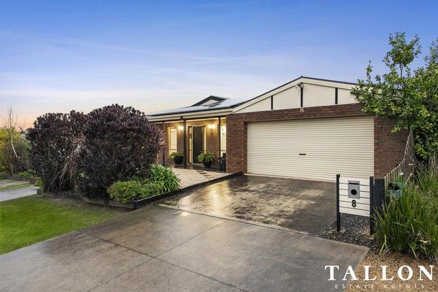 8 Isis Place, VIC 3915