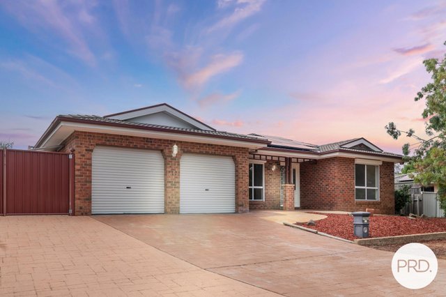 24 Buckmaster Crescent, ACT 2615