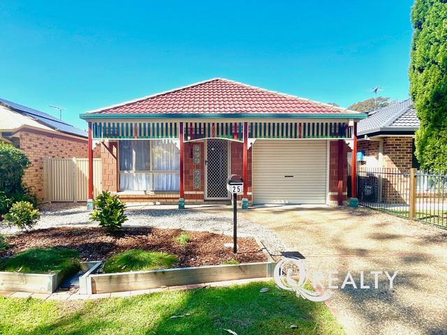 25 Leichhardt Circuit, QLD 4078