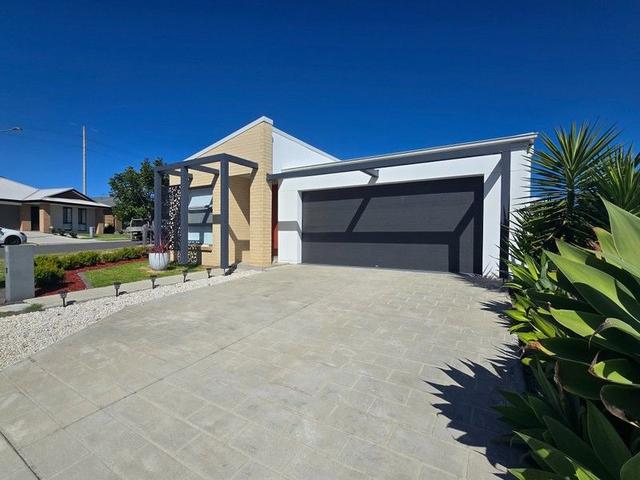 18 Goodluck Circuit, NSW 2570
