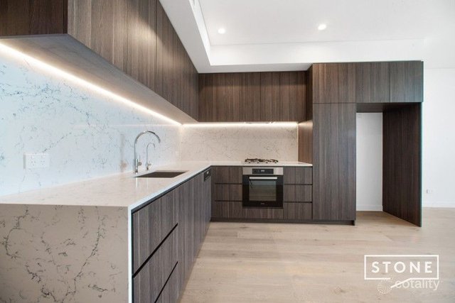 2001/12 Phillip Street, NSW 2150