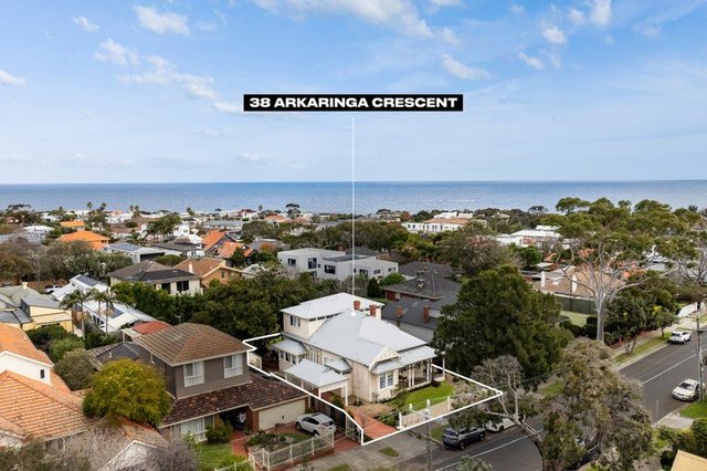 38 Arkaringa Crescent, VIC 3193