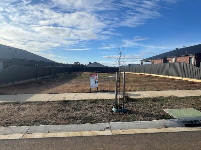 12 Barbara Court, VIC 3465