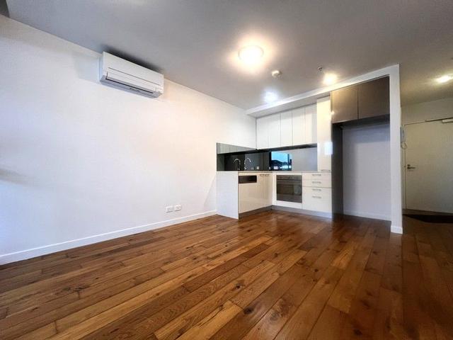 5207/185 Weston Street, VIC 3057