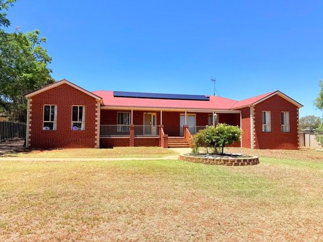 123 Officers Parade, NSW 2877