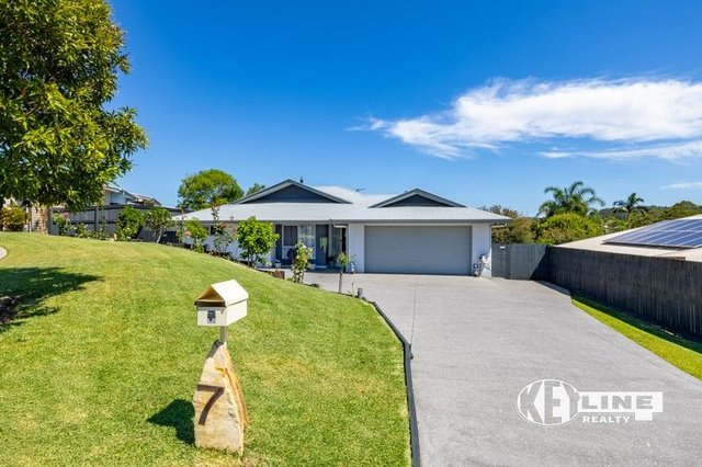 7 Bowerbird Avenue, QLD 4560