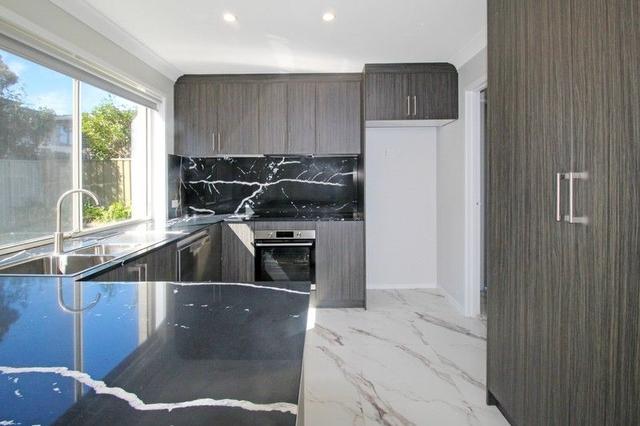 2/21 Paul Street, NSW 2113