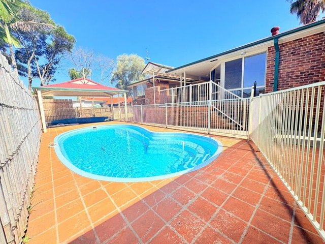 20 Pin Oak Place, NSW 2567