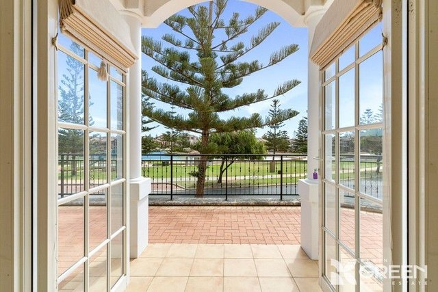 65 Batavia Avenue, WA 6210