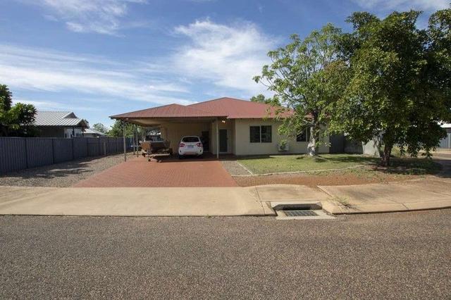 6 Tamarind Meander, WA 6743