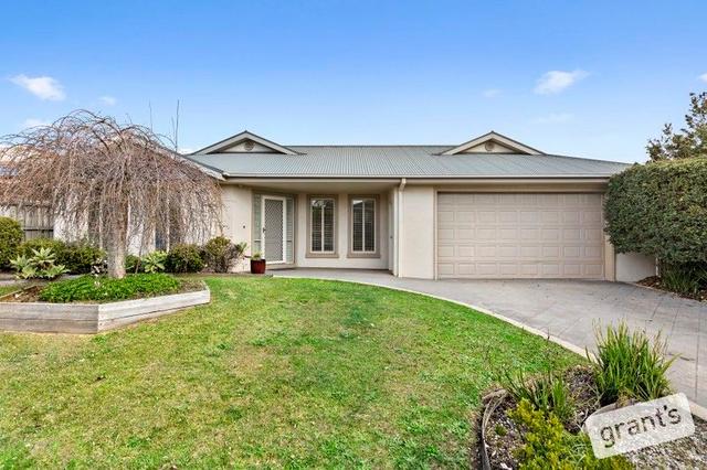 21 Deakin Court, VIC 3806