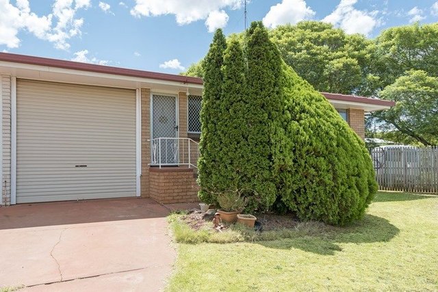 2/9 Lovejoy Court, QLD 4350