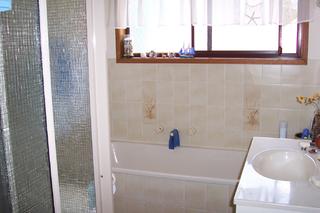 Bathroom (2006-10-26)