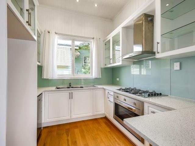 39 Ellesmere Street, QLD 4104