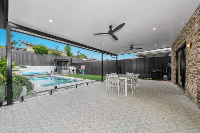 10 Ladbroke Street, QLD 4154