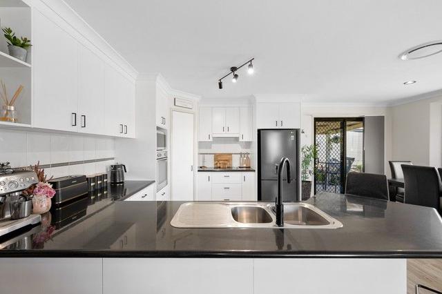 37 Waratah Street, QLD 4680