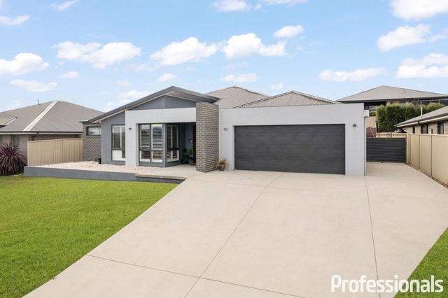 90 Wentworth Drive, NSW 2795