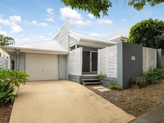 7 Zenith  Way, QLD 4300