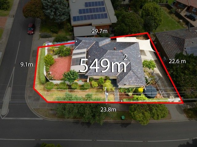 35 Riviera Road, VIC 3034