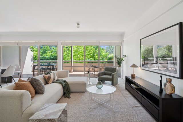 B2/2 Currie Crescent, ACT 2603