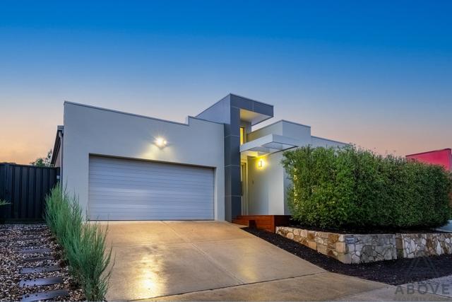 6 Jimmy Clements Crescent, ACT 2914