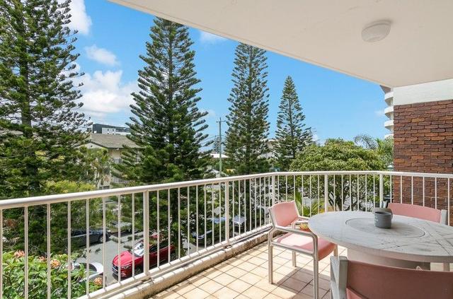 8/14 Third Avenue, QLD 4221