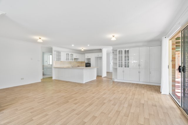 106 Leo Drive, NSW 2539