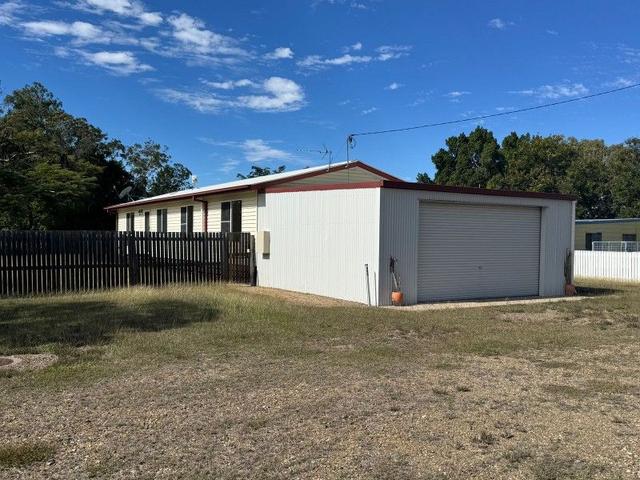 29 Oxford Street, QLD 4742