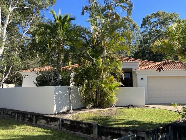 5 Adrian Close, QLD 4556