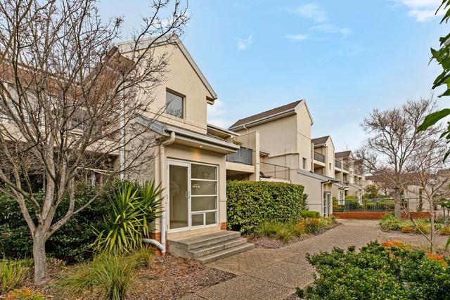 39/20 Federal Highway, ACT 2602