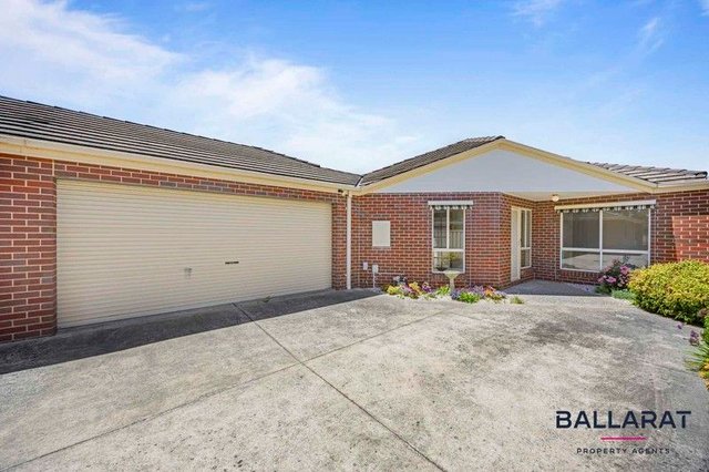 2/240 Victoria St, VIC 3350